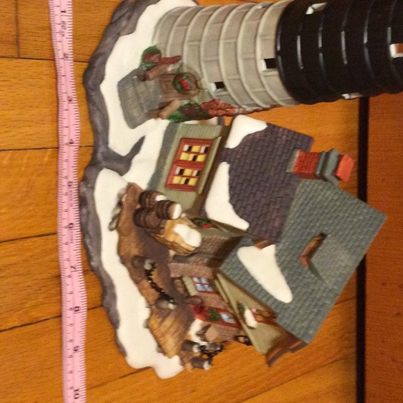 🎅 - Vintage Santa’s Workbench Fort Augusta Lighthouse - Picture 7 of 13